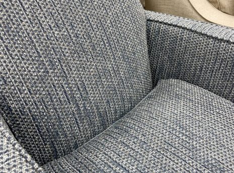 94EB302B-AF25-4DDA-B504-354A19BAAAA3 94EB302B-AF25-4DDA-B504-354A19BAAAA3