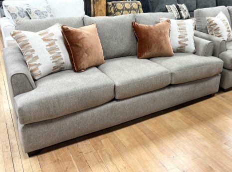 03BFD6FA-8804-4B01-AE3B-FD03B731A185