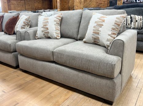 B41F071B-A2B3-444B-AECF-A3878439A709