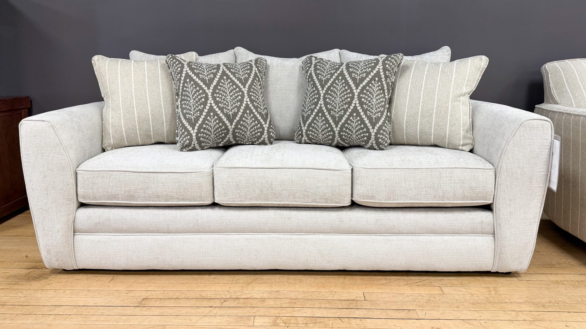 6F8250CC-80C0-4E07-ABF0-E4E0C1EF7EA1 6F8250CC-80C0-4E07-ABF0-E4E0C1EF7EA1