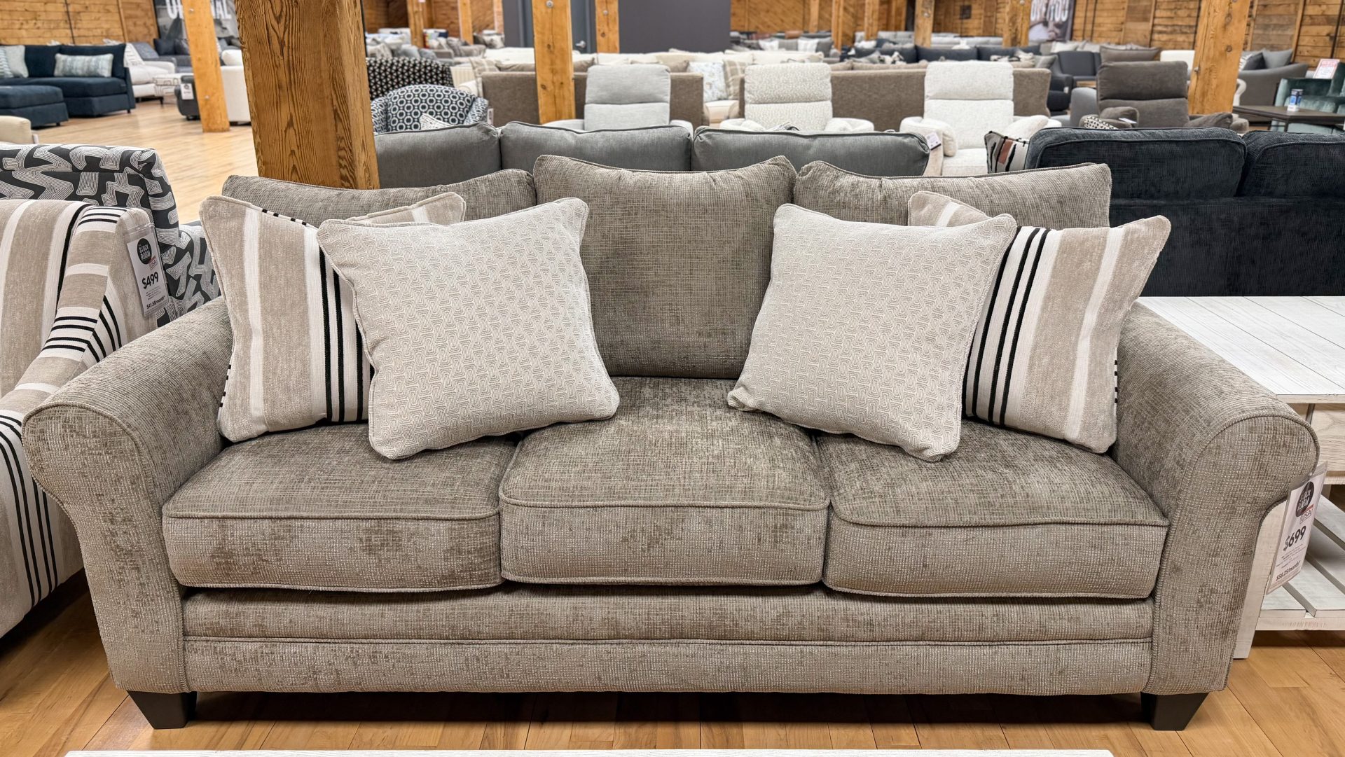 C866AF40-291E-43AB-950A-E37963D067D5 C866AF40-291E-43AB-950A-E37963D067D5